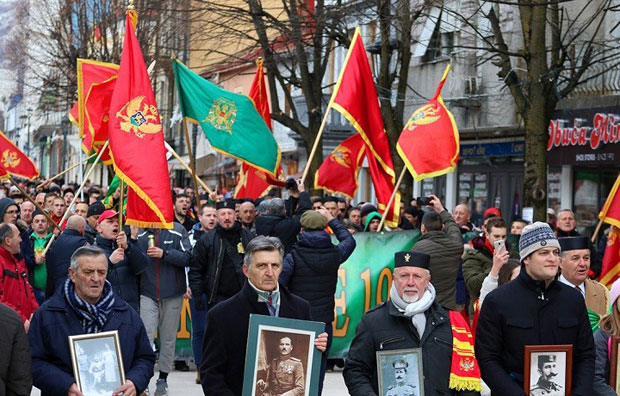 ДАН ДРЖАВНОСТИ ЦРНЕ ГОРЕ: На Цетињу марш подела
